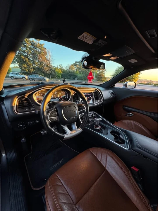 2017 Dodge Challenger SRT8 & 392 3rd Gen - Image 6 of 8