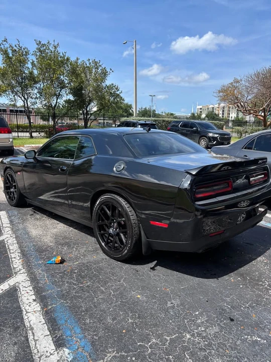 2017 Dodge Challenger SRT8 & 392 3rd Gen - Image 4 of 7