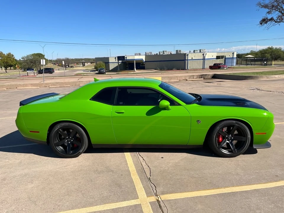 2017 Dodge Challenger SRT Hellcat 3rd Gen - Image 2 of 19