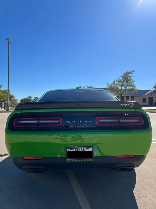 2017 Dodge Challenger SRT Hellcat 3rd Gen - Image 7 of 19