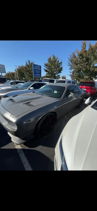 2017 Dodge Challenger SRT Hellcat 3rd Gen - Image 4 of 15