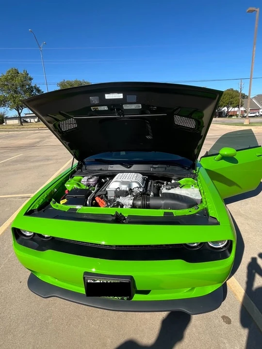 2017 Dodge Challenger SRT Hellcat 3rd Gen - Image 17 of 19