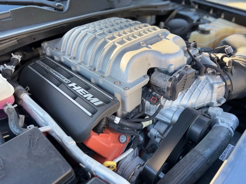 2017 Dodge Challenger SRT Hellcat 3rd Gen - Image 13 of 20