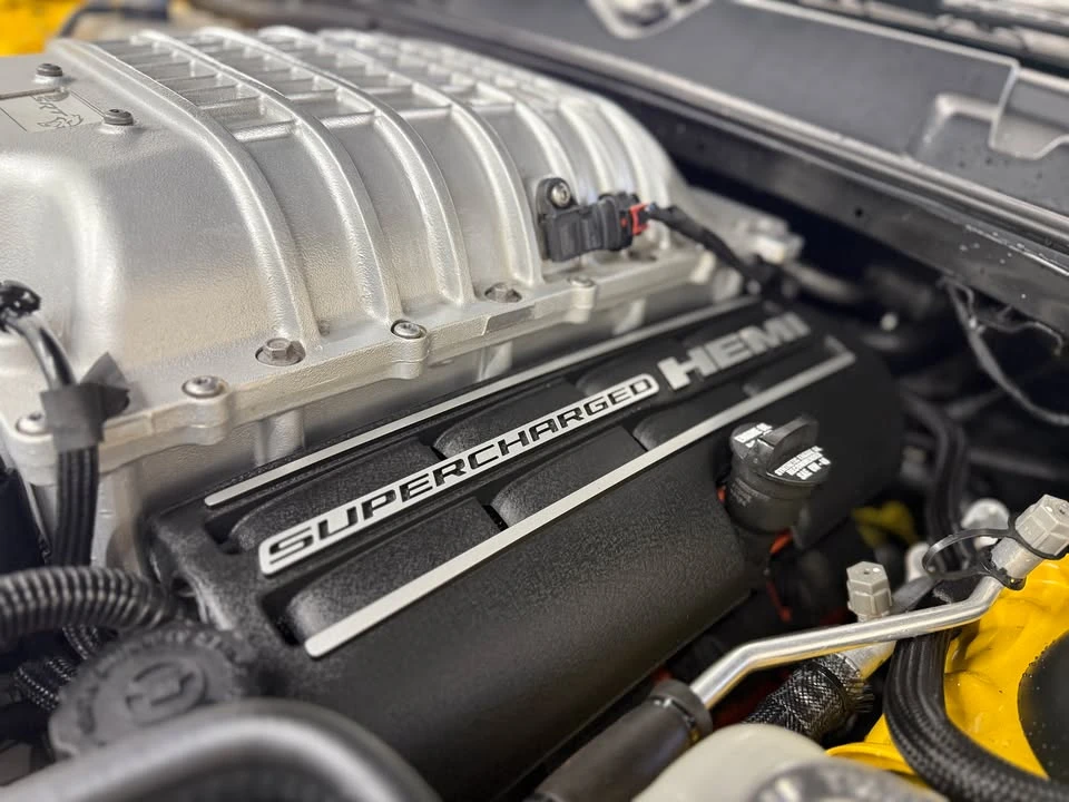 2017 Dodge Challenger SRT Hellcat 3rd Gen - Image 7 of 19