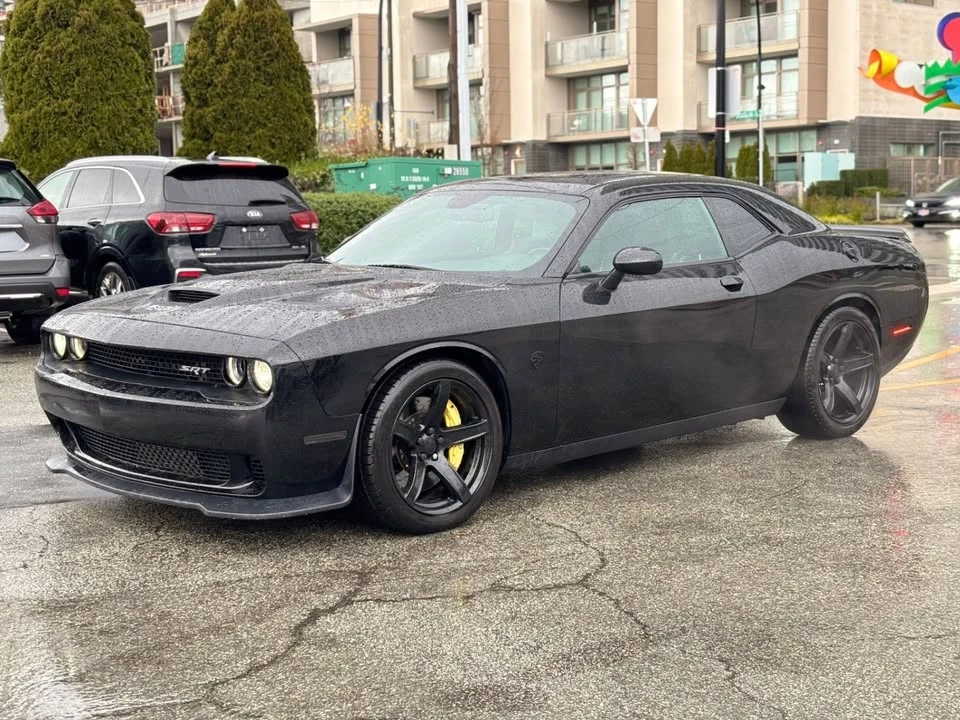 2017 Dodge Challenger SRT Hellcat 3rd Gen - Image 11 of 20