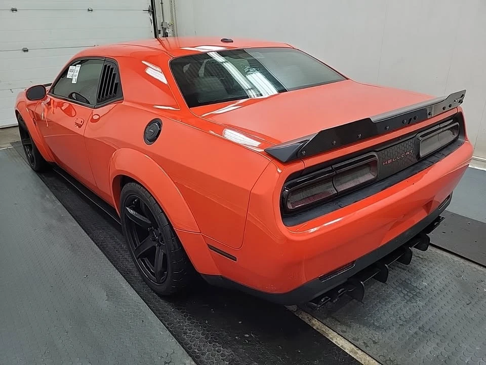 2017 Dodge Challenger SRT Hellcat 3rd Gen - Image 4 of 15