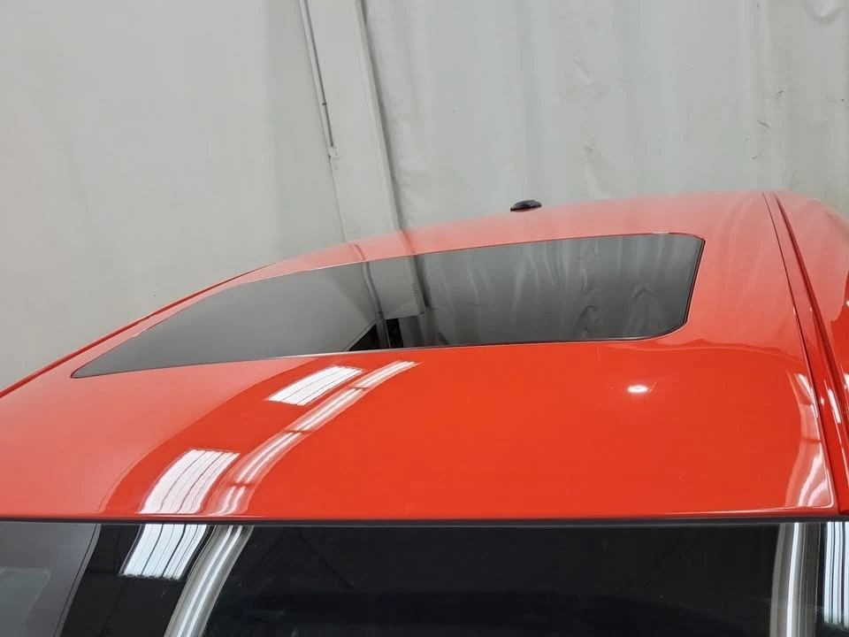 2017 Dodge Challenger SRT Hellcat 3rd Gen - Image 9 of 15