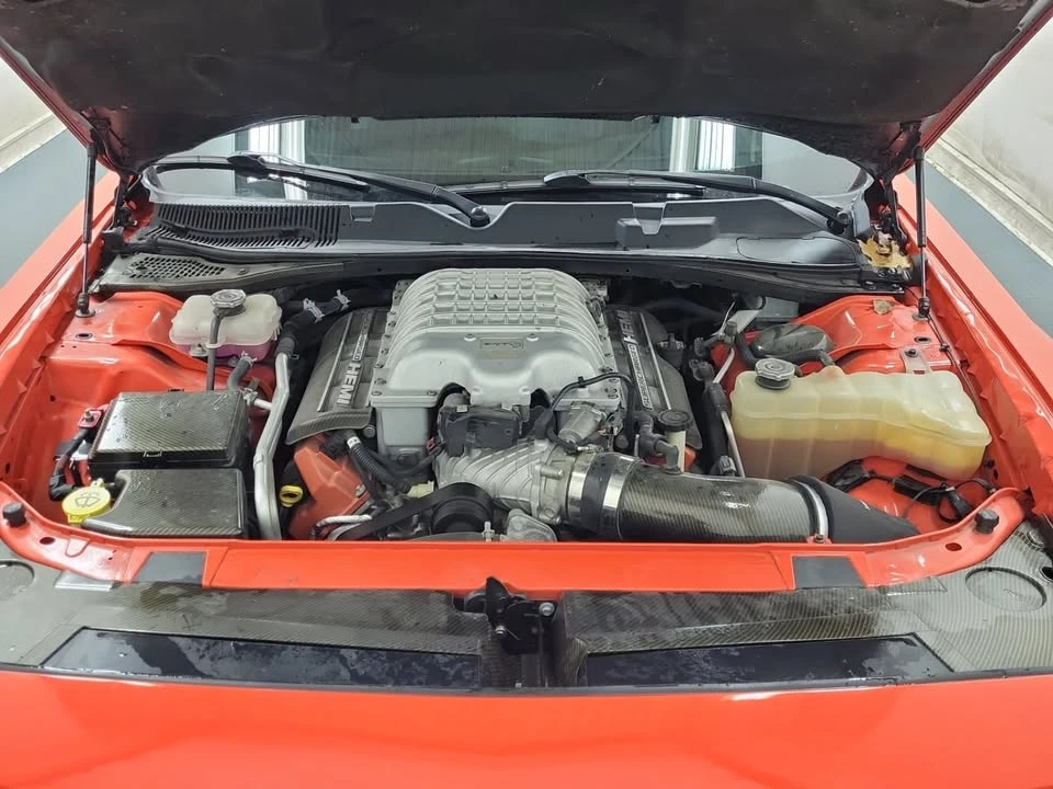 2017 Dodge Challenger SRT Hellcat 3rd Gen - Image 10 of 15