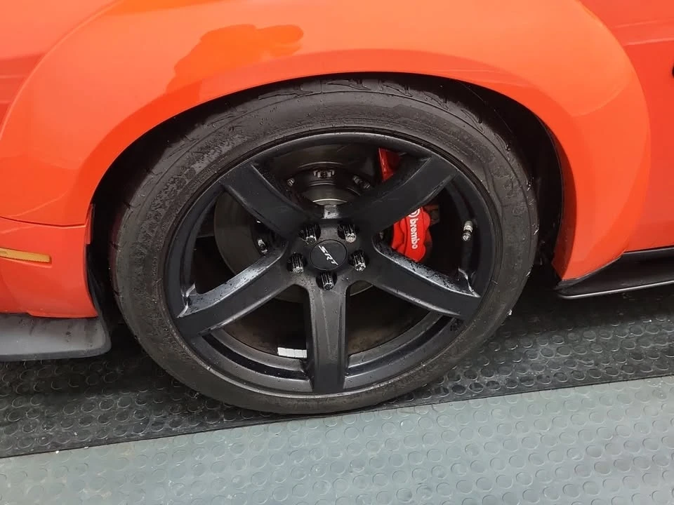 2017 Dodge Challenger SRT Hellcat 3rd Gen - Image 7 of 15