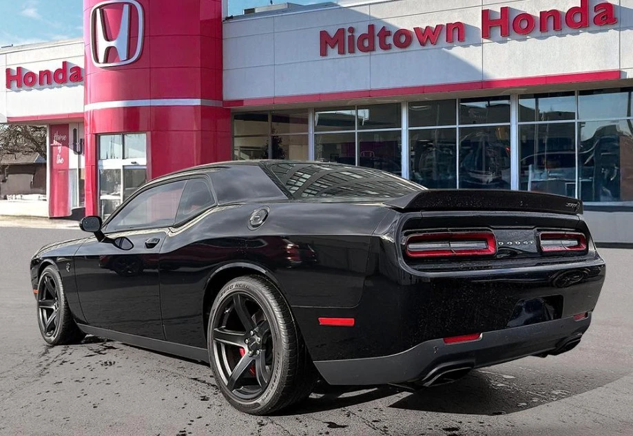 2017 Dodge Challenger SRT Hellcat 3rd Gen - Image 4 of 9
