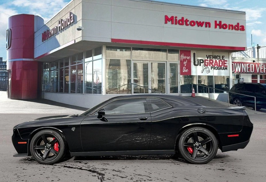 2017 Dodge Challenger SRT Hellcat 3rd Gen - Image 3 of 9