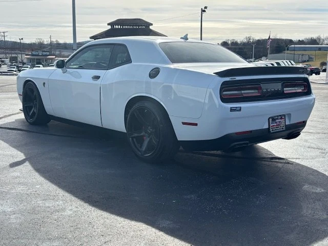 2017 Dodge Challenger SRT Hellcat 3rd Gen - Image 8 of 18