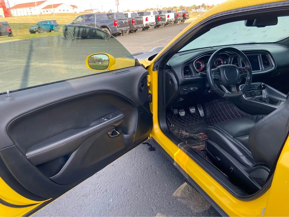 2017 Dodge Challenger SRT Hellcat 3rd Gen - Image 7 of 14
