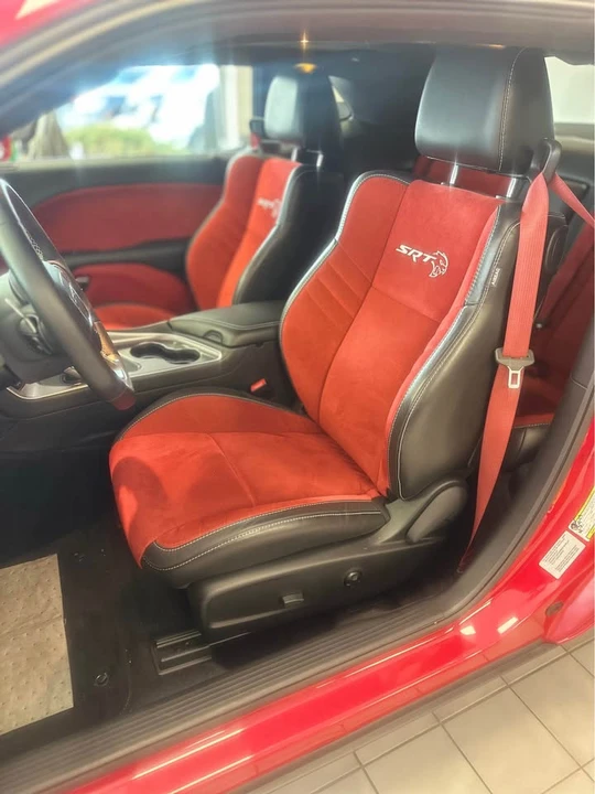 2017 Dodge Challenger SRT Hellcat 3rd Gen - Image 4 of 8