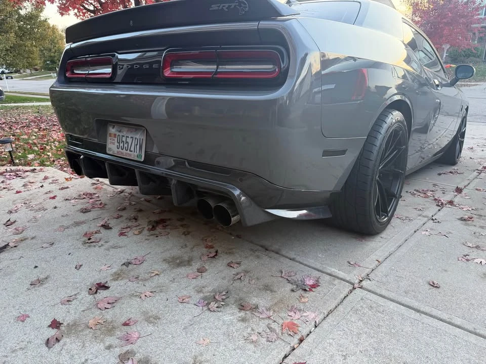 2017 Dodge Challenger SRT Hellcat 3rd Gen - Image 2 of 8