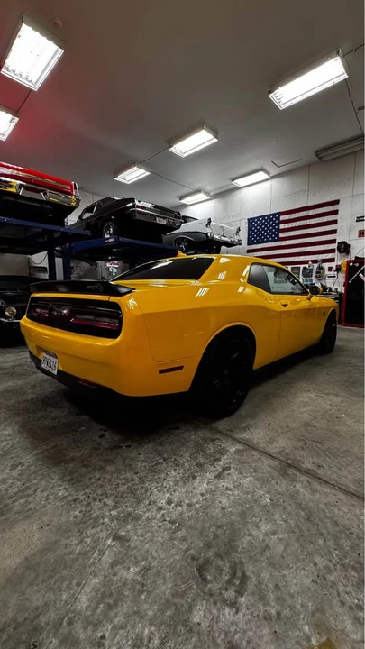 2017 Dodge Challenger SRT Hellcat 3rd Gen - Image 4 of 18