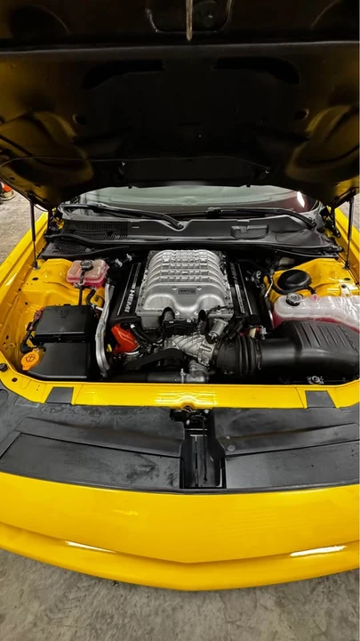 2017 Dodge Challenger SRT Hellcat 3rd Gen - Image 16 of 18