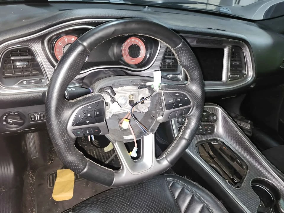 2017 Dodge Challenger SRT Hellcat 3rd Gen - Image 14 of 19