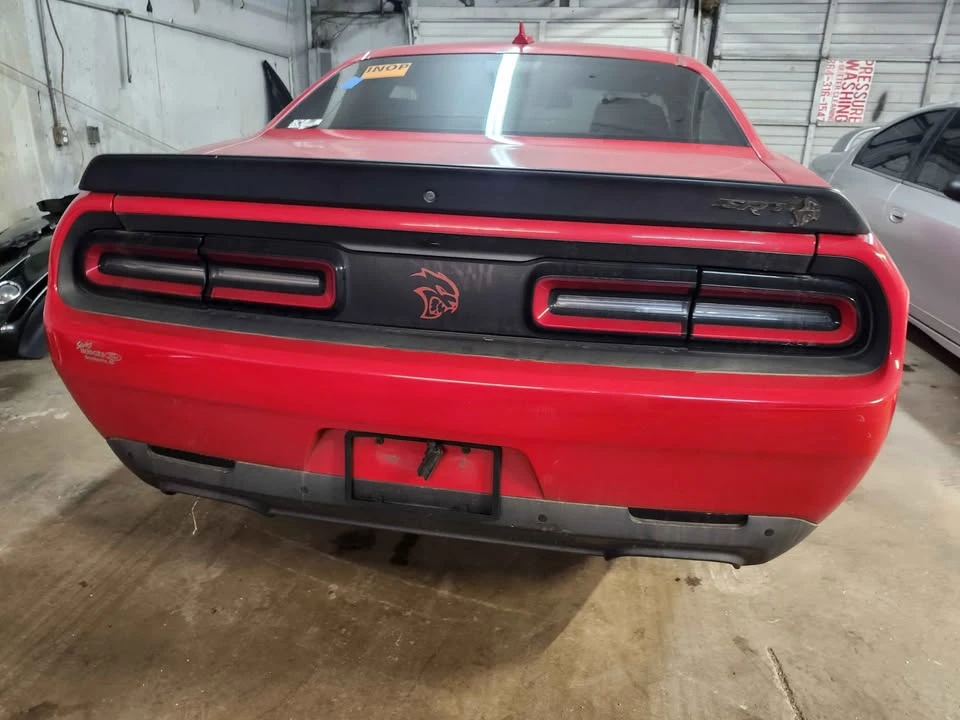 2017 Dodge Challenger SRT Hellcat 3rd Gen - Image 5 of 19