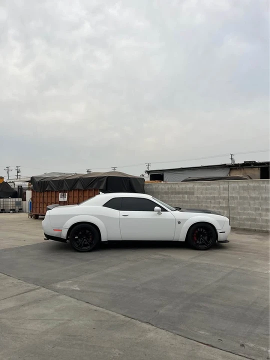 2017 Dodge Challenger SRT Hellcat 3rd Gen - Image 3 of 7
