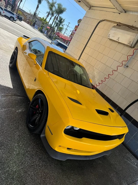 2017 Dodge Challenger SRT Hellcat 3rd Gen - Image 2 of 9