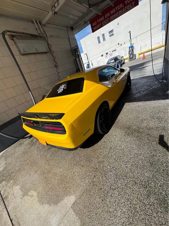 2017 Dodge Challenger SRT Hellcat 3rd Gen - Image 4 of 9