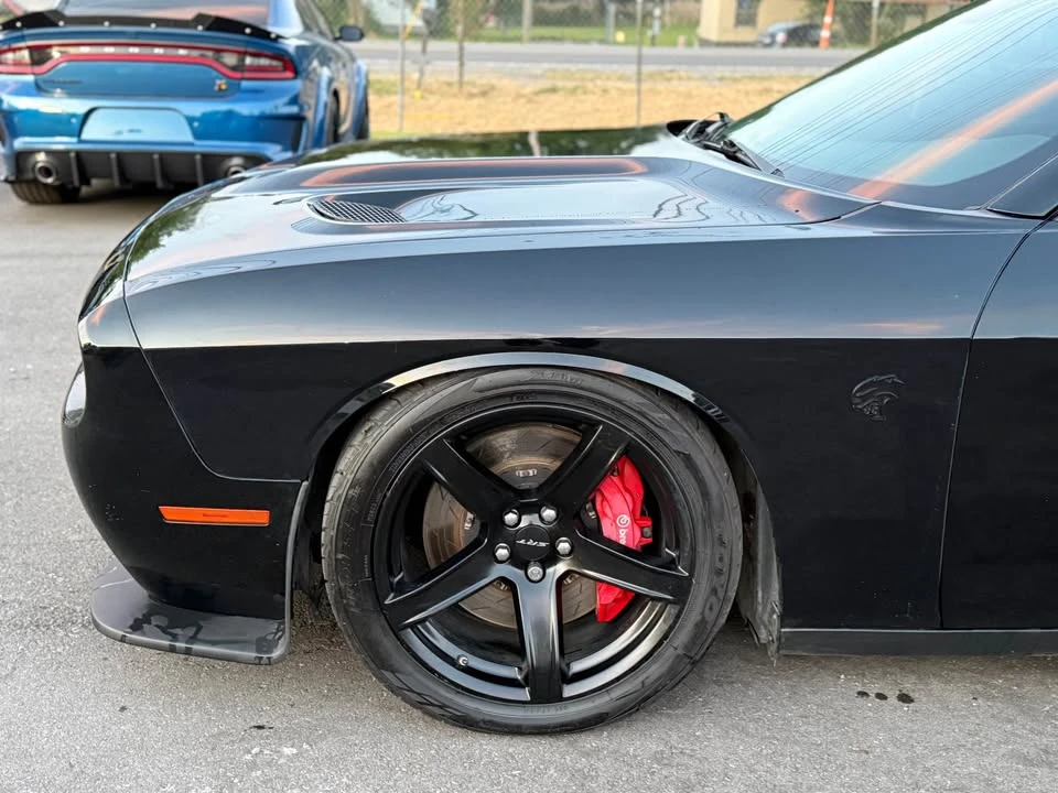 2017 Dodge Challenger SRT Hellcat 3rd Gen - Image 7 of 16