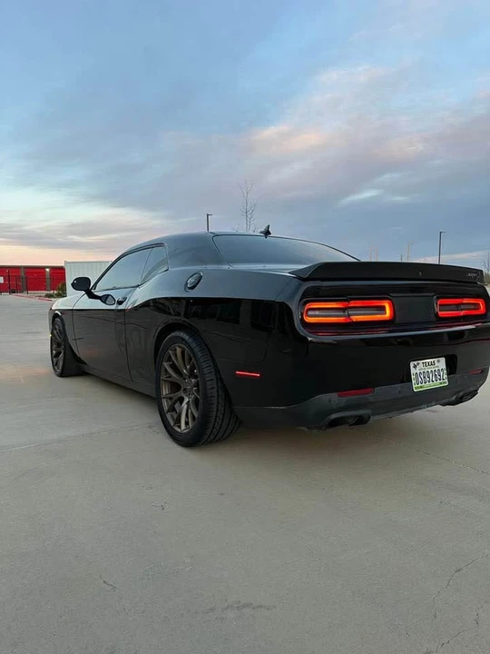 2017 Dodge Challenger SRT Hellcat 3rd Gen - Image 12 of 17