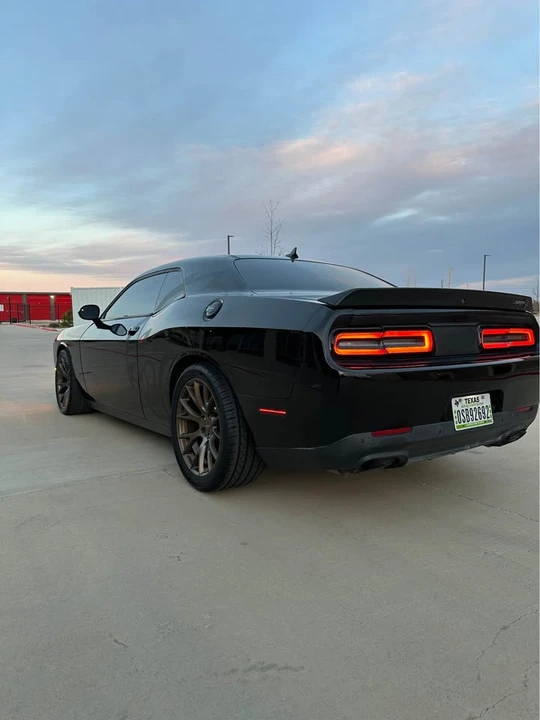 2017 Dodge Challenger SRT Hellcat 3rd Gen - Image 6 of 16