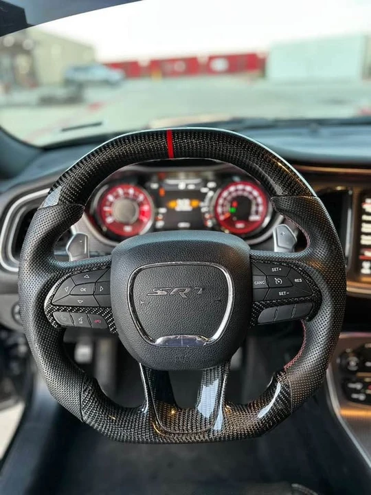 2017 Dodge Challenger SRT Hellcat 3rd Gen - Image 9 of 17