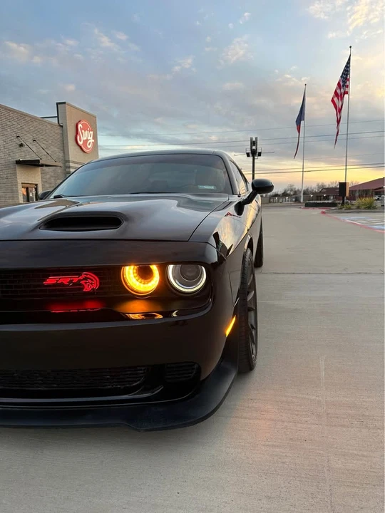 2017 Dodge Challenger SRT Hellcat 3rd Gen - Image 17 of 19