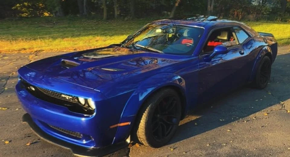 2017 Dodge Challenger SRT Hellcat 3rd Gen - Image 3 of 11