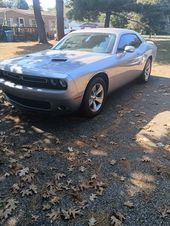2017 Dodge Challenger 3rd Gen - Image 5 of 12