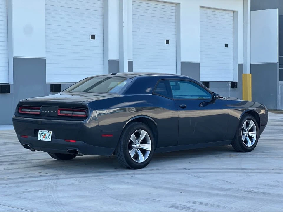 2017 Dodge Challenger 3rd Gen - Image 7 of 10