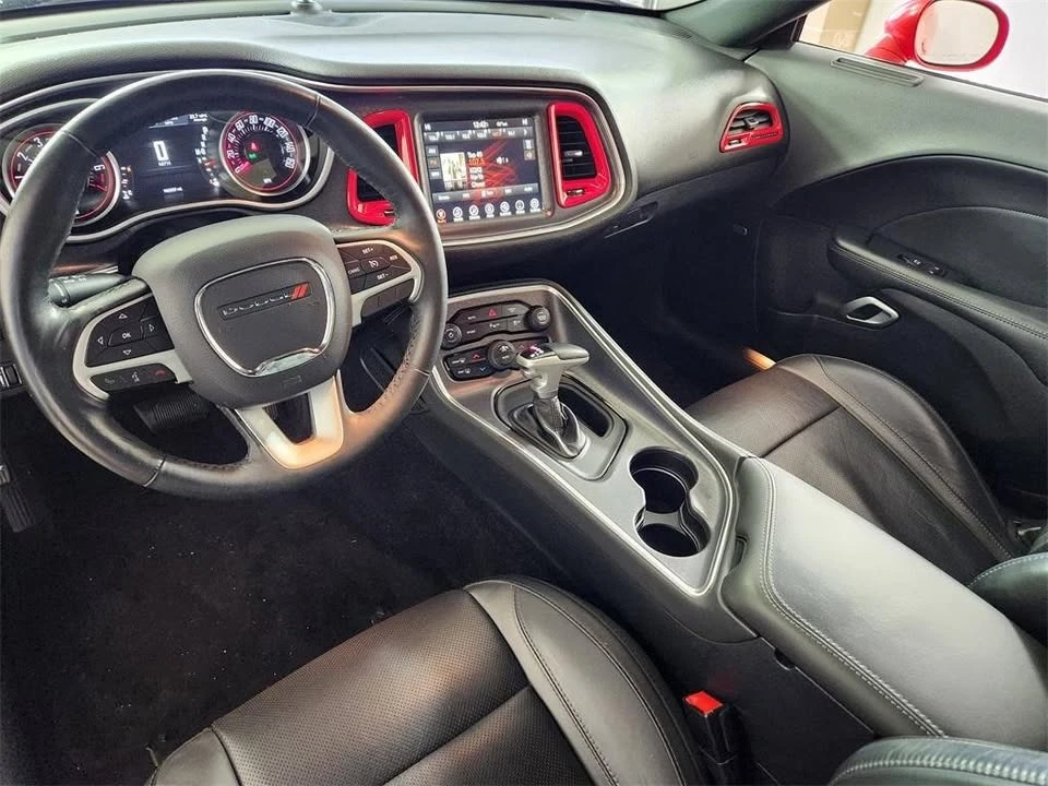 2017 Dodge Challenger 3rd Gen - Image 9 of 12