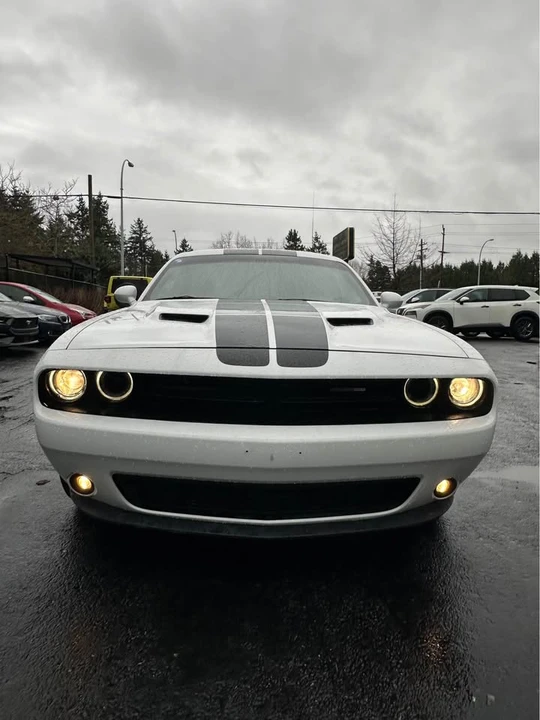 2017 Dodge Challenger 3rd Gen - Image 3 of 12