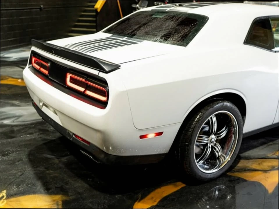 2017 Dodge Challenger 3rd Gen - Image 9 of 20