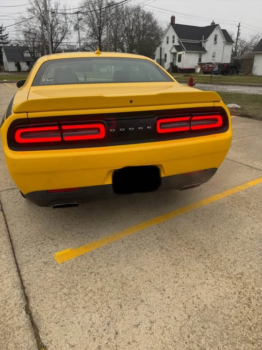2017 Dodge Challenger 3rd Gen - Image 2 of 5