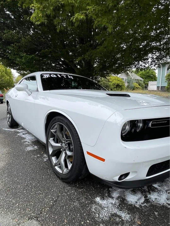 2017 Dodge Challenger 3rd Gen - Image 5 of 12