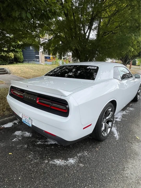 2017 Dodge Challenger 3rd Gen - Image 6 of 12