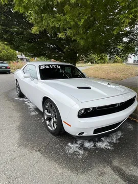 2017 Dodge Challenger SXT