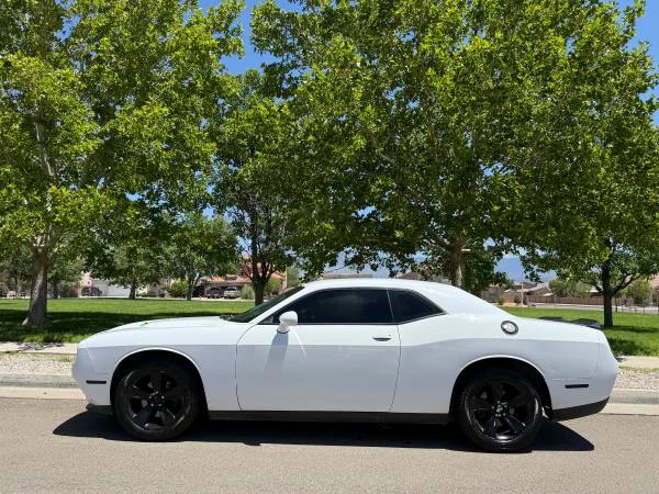 2017 Dodge Challenger 3rd Gen - Image 5 of 13