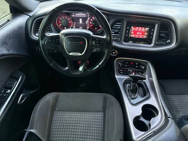 2017 Dodge Challenger 3rd Gen - Image 9 of 13