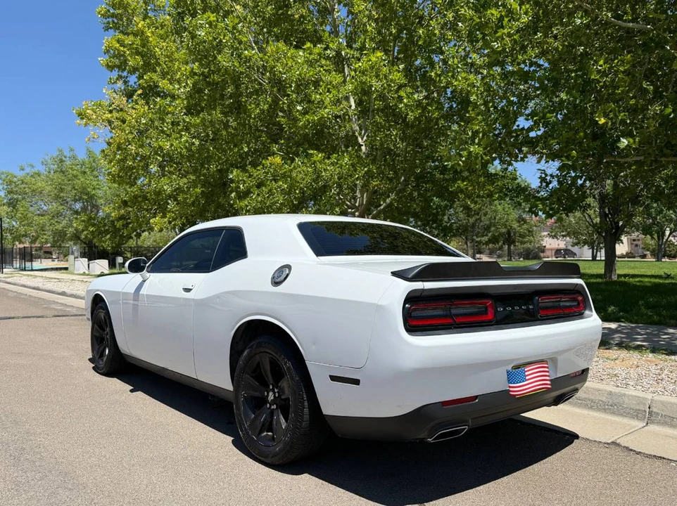 2017 Dodge Challenger 3rd Gen - Image 7 of 17