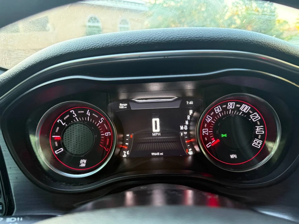 2017 Dodge Challenger 3rd Gen - Image 14 of 17
