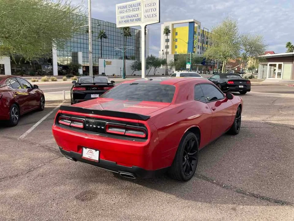 2017 Dodge Challenger 3rd Gen - Image 2 of 8