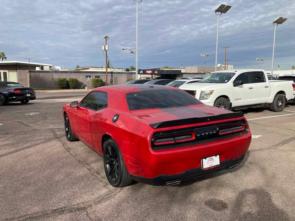 2017 Dodge Challenger 3rd Gen - Image 3 of 8