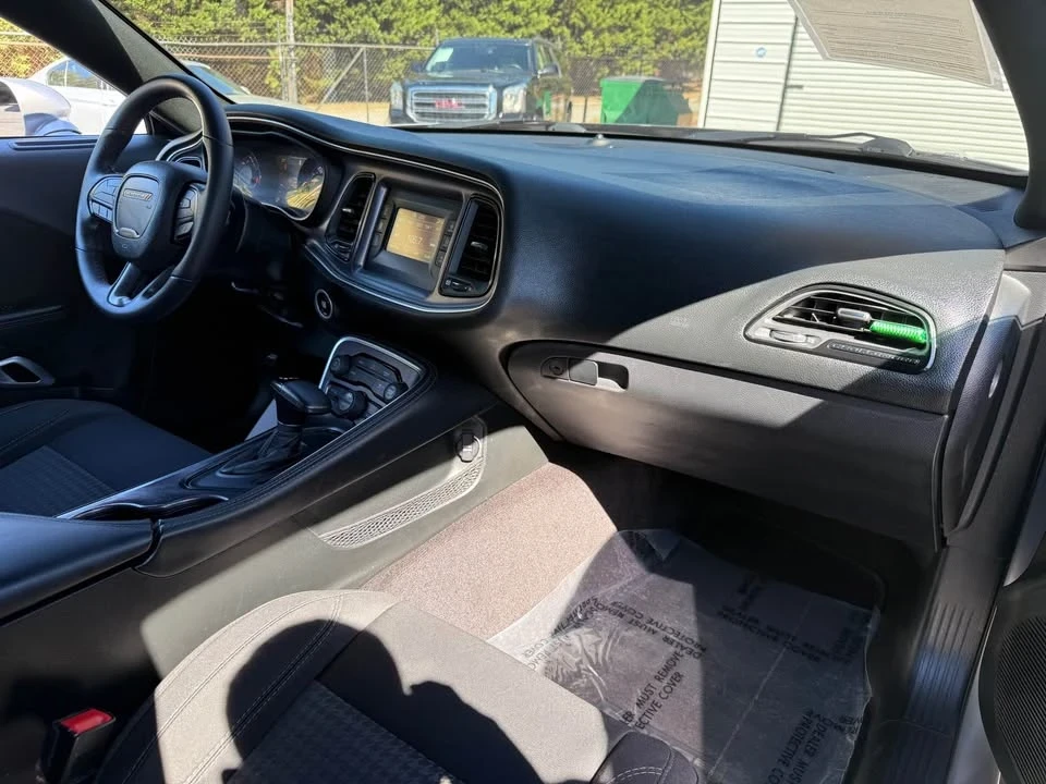 2017 Dodge Challenger 3rd Gen - Image 13 of 20