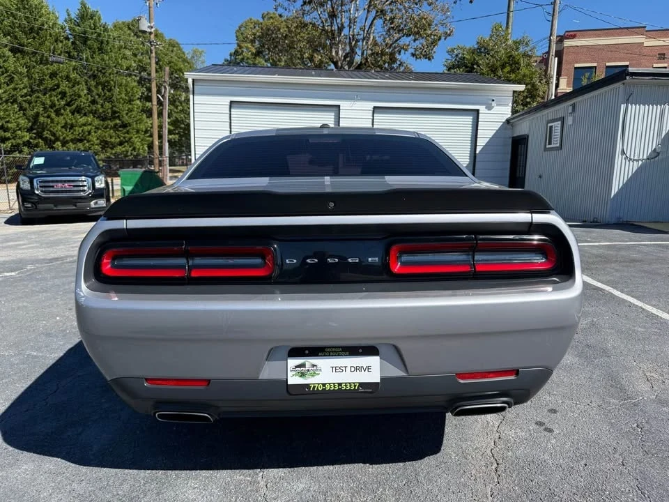 2017 Dodge Challenger 3rd Gen - Image 10 of 20