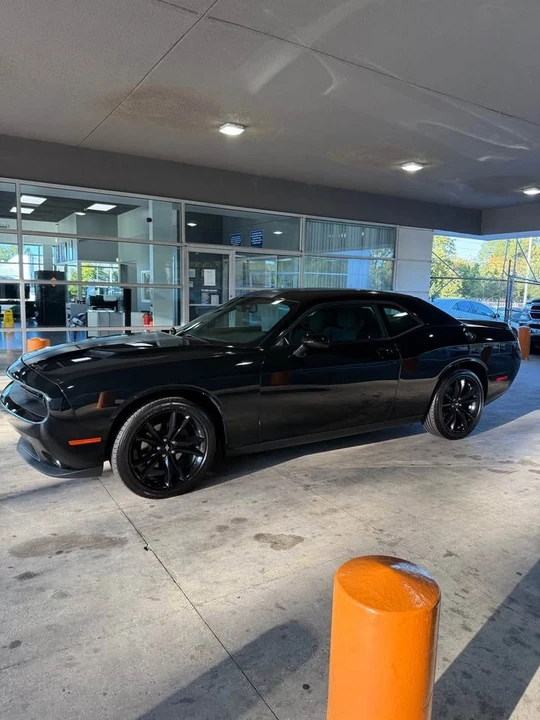 2017 Dodge Challenger 3rd Gen - Image 3 of 11